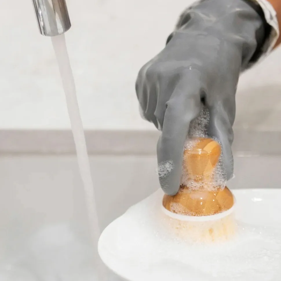Cepillo de limpieza para ollas con mango de bambú - Full Circle