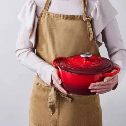 Cocotte de hierro fundido, 24 cm, color cereza - Le Creuset