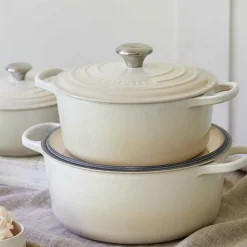Cocotte de hierro fundido, 20 cm, color merengue - Le Creuset