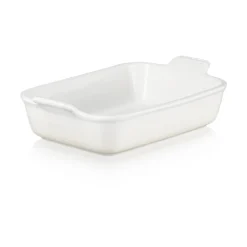 Fuente de cerámica gres esmaltada para horno, color merengue, 2,4 litros - Le Creuset