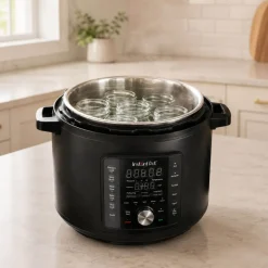 Olla multifunción eléctrica Pro negra, 5,7 l - Instant Pot